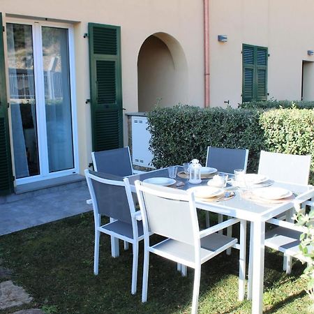 Stella Del Mare - Casa Incantevole Con Piscina E Parcheggio Privato Cervo Buitenkant foto