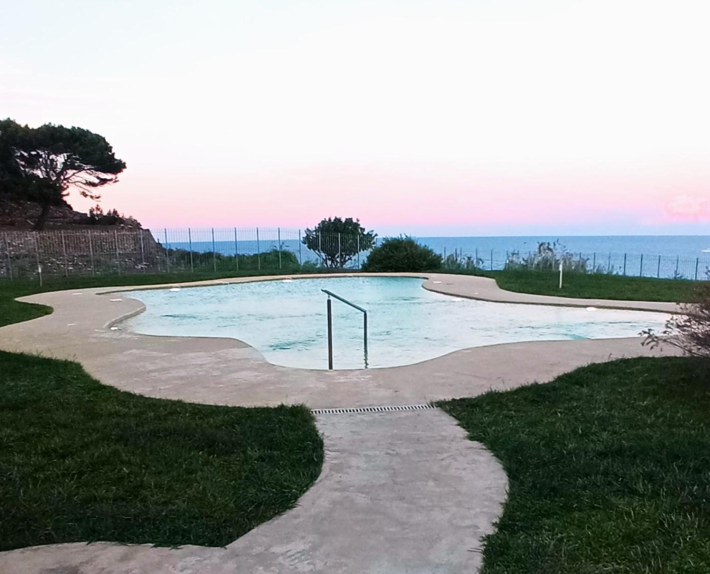 Stella Del Mare - Casa Incantevole Con Piscina E Parcheggio Privato Cervo Buitenkant foto